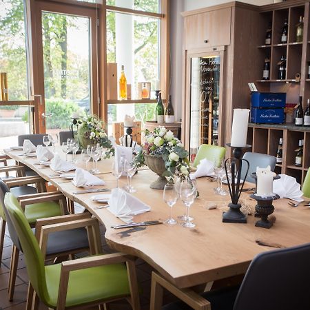 Vienna House By Wyndham Remarque Osnabrueck Hotel Ngoại thất bức ảnh
